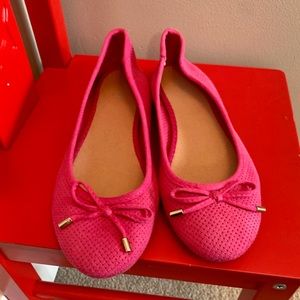 NWOT OLD NAVY BALLET FLATS